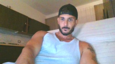 hotman90xl — modelo de webcam en línea en cam4