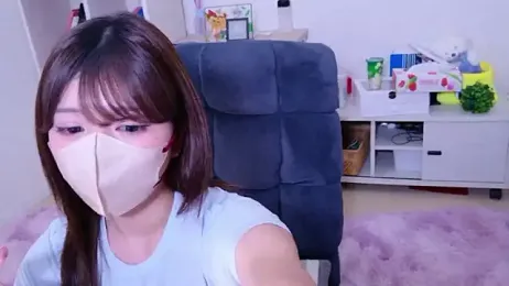 Runarunapi — modelo de webcam en línea en stripchat
