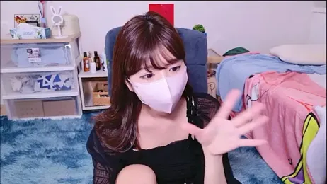 Runarunapi — modelo de webcam en línea en stripchat