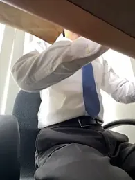 Daddygarry — modelo de webcam en línea en stripchat