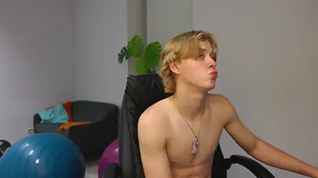 Eddie_Soltero — Stripchat stream photo (Aug 2026)