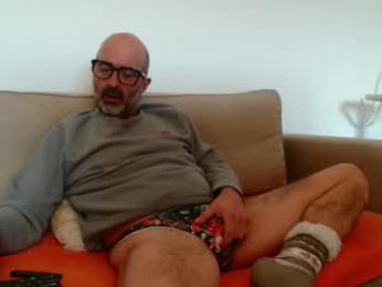 new_simi_74 — Chaturbate stream photo (Jan 2026)