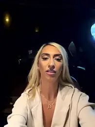KelseyJunes — modelo de webcam en línea en stripchat
