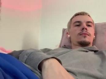 jeremy1scott — modelo de webcam en línea en chaturbate