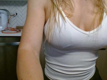 LunaBlondSexy — bongacams