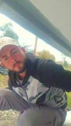 Realluis — Cam4 stream photo (Apr 2026)