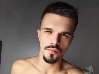 DonyBrown — modelo de webcam en línea en livejasmin