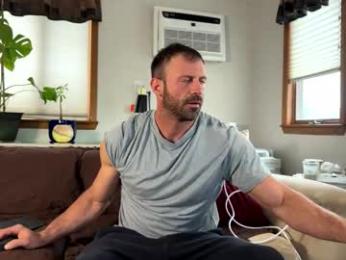 jonariesxxx — modelo de webcam en línea en chaturbate