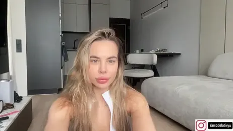 diffgirls2 — Stripchat stream photo (May 2026)