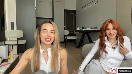diffgirls2 — modelo de webcam en línea en stripchat