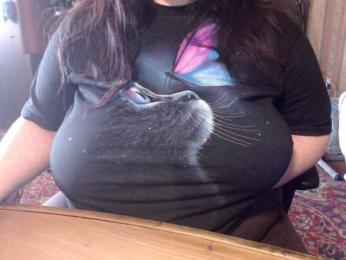 tanyvel — Bongacams stream photo (Apr 2026)