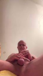 paris7eme — Cam4 stream photo (Apr 2026)