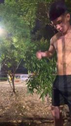Outdoorsd — modelo de webcam en línea en cam4