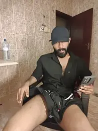 MalluBeard — Stripchat stream photo (Sep 2026)