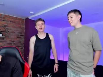 space_boys18 — chaturbate