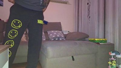 alge18 — modelo de webcam en línea en cam4