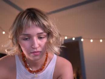 ms_dira — modelo de webcam en línea en chaturbate