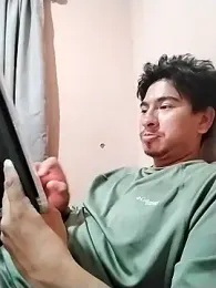 algila08 — Stripchat stream photo (Aug 2026)