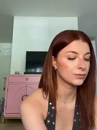 Mia-Minou — Stripchat stream photo (Jun 2026)