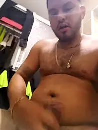 Frank0021 — Stripchat stream photo (Nov 2025)