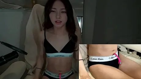 akubichan_25 — Stripchat stream photo (Mar 2026)