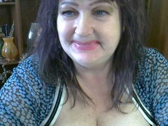 ElenaZed — Bongacams stream photo (Apr 2025)