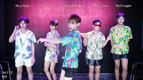 Queen-Vibe — Stripchat stream photo (Apr 2026)