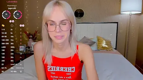 bellatip — Stripchat stream photo (Apr 2026)