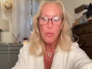 brandi-love — Camsoda stream photo (Apr 2026)