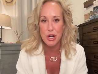 brandi-love — modelo de webcam en línea en camsoda