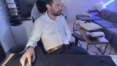 moi92160 — Cam4 stream photo (Mar 2026)