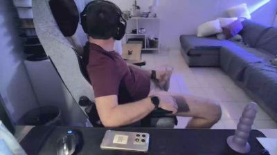 moi92160 — Cam4 stream photo (Mar 2026)