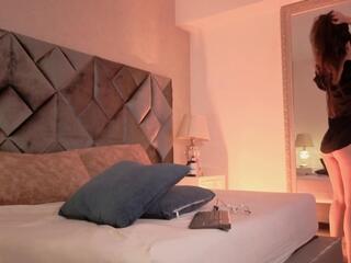 Leiza Thompson — Flirt4free stream photo (Apr 2026)