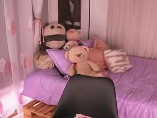 irisallen — Camsoda stream photo (Mar 2026)