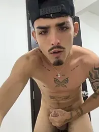 NikoStone_ — Stripchat stream photo (Apr 2026)