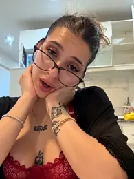 Lolykush — Stripchat stream photo (Nov 2025)