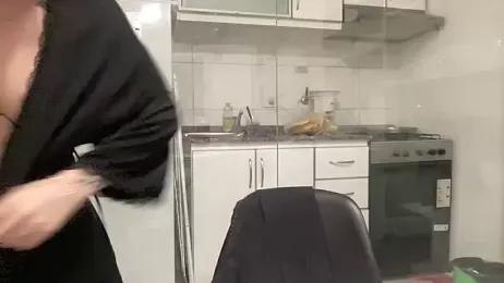 Lolykush — Stripchat stream photo (Nov 2025)