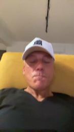 davidlove982 — Cam4 stream photo (Apr 2026)