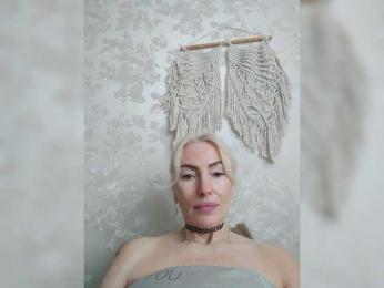 White00Pearl — Bongacams stream photo (May 2026)