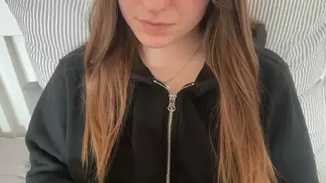Lucyschickt — Stripchat profile photo