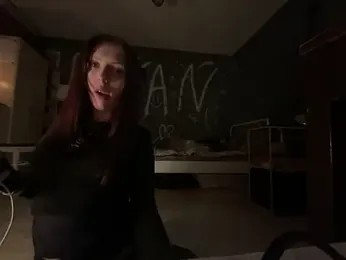 EmmaLyrica — stripchat