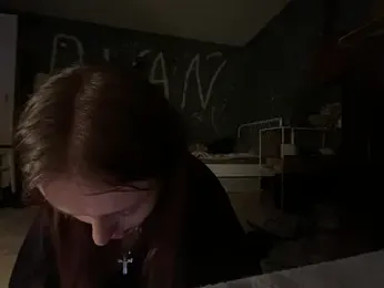 EmmaLyrica — Stripchat stream photo (Apr 2026)