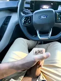 bavaricus123 — modelo de webcam en línea en stripchat