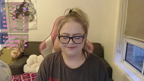 ChubbyBubs — Stripchat stream photo (Dec 2025)