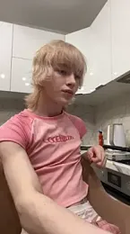 ixistudiomember — Stripchat stream photo (Jul 2026)