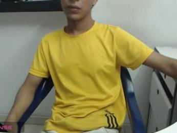 hardsexlove08 — modelo de webcam en línea en chaturbate