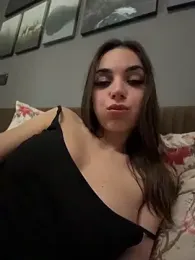 Bad_Giorgia — modelo de webcam en línea en stripchat