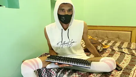 zihan777 — Stripchat stream photo (Jan 2026)