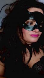 monique97 — Cam4 stream photo (Mar 2026)