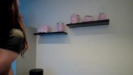 avajade — Stripchat stream photo (Apr 2026)